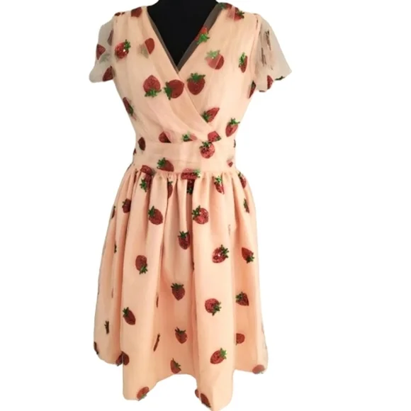 Nwot Magnolia Park Peach w/ Sequined Strawberries Faux Wrap Flutter Sleeve Dress - Picture 8 of 17